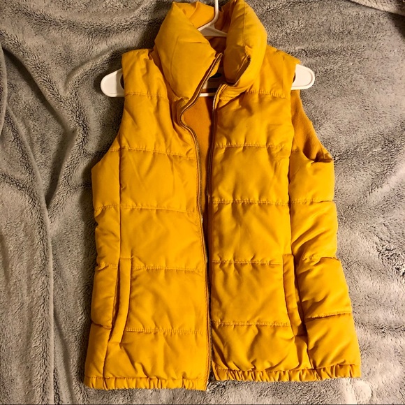 Old Navy Jackets & Blazers - Women’s vest